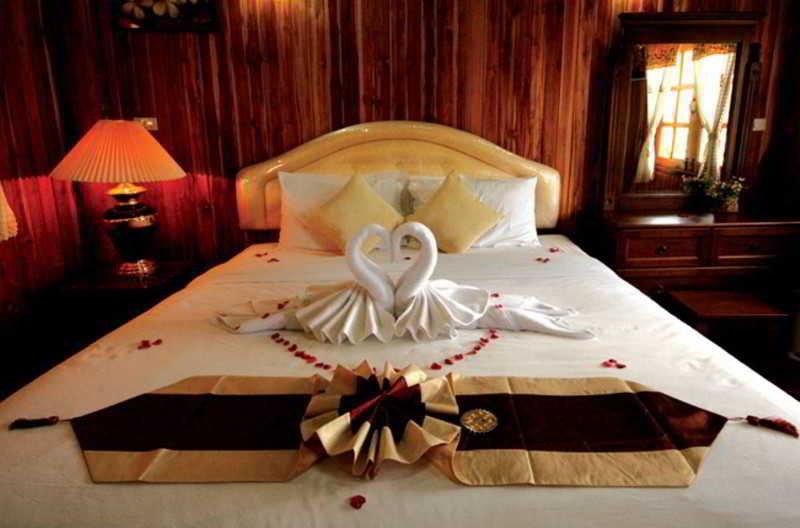 Yuwadee Resort Chalong Exterior foto