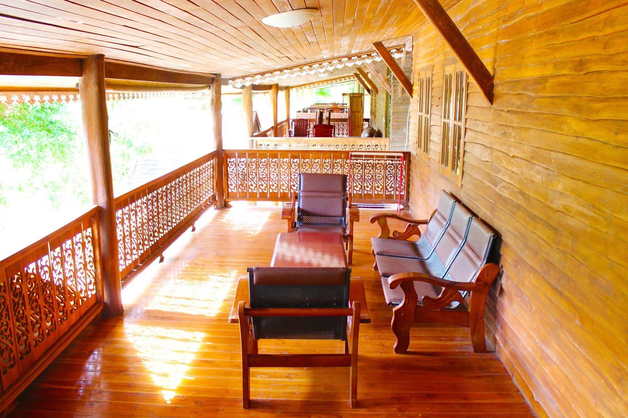 Yuwadee Resort Chalong Exterior foto